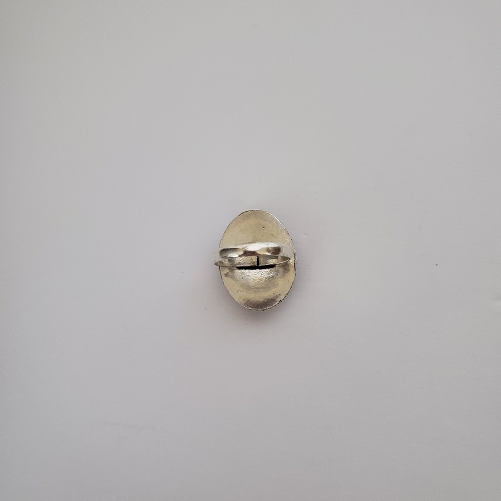 Flower ring - Picture 3 of 3